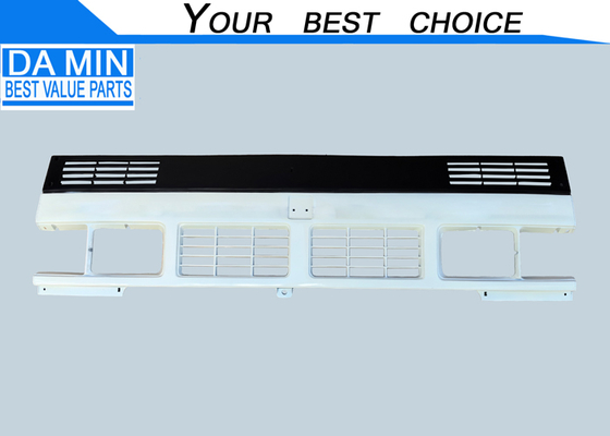 NHR NKR Kühlergitter 8970012390 Isuzu Außenteile 1990 Modell Leichtwagen Körperlänge 1360mm