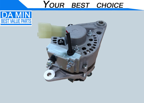 FVR 6SD1 Generator 8943991571 Schleife 2 Rillen 3 Nadeln Elektrische Steckdose 24V 40A Alternator Kühlventilator Außenteile von Lkw-Motoren